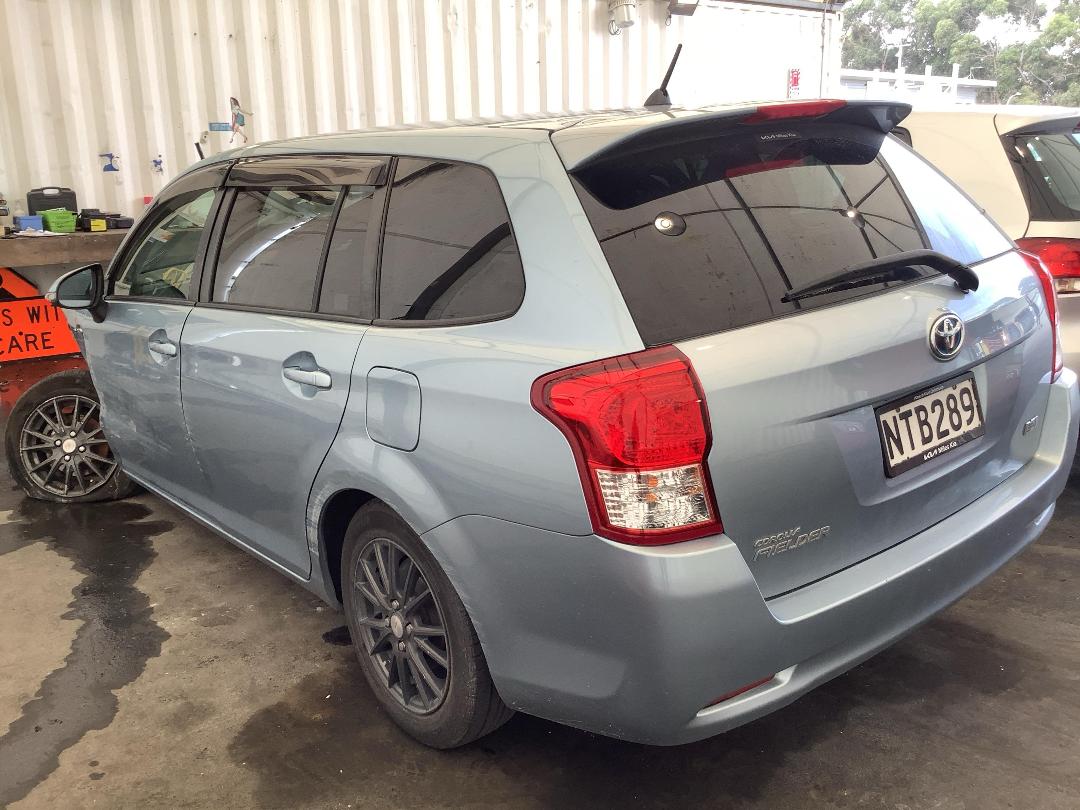 Photo '7' of Toyota Corolla Fielder