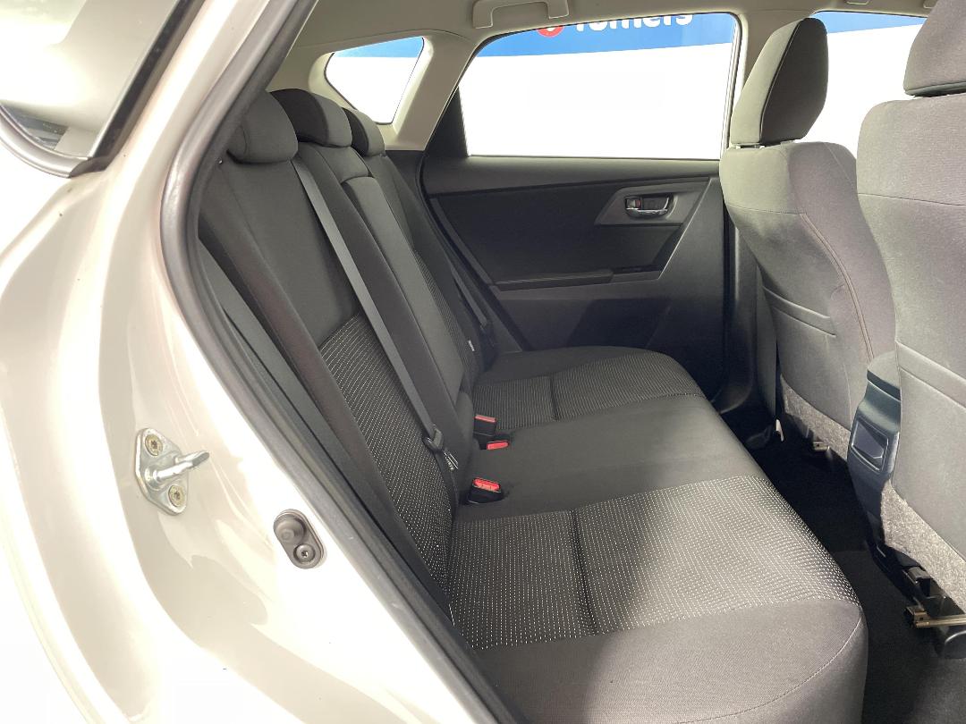 Photo '20' of Toyota Corolla