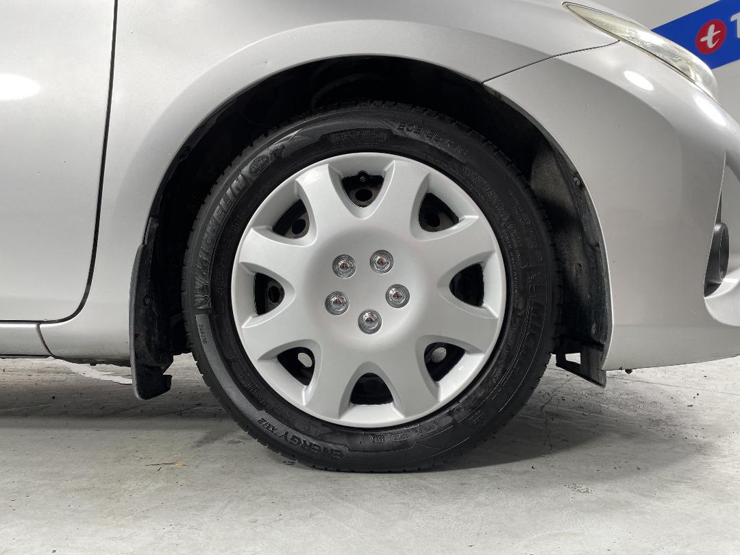 Photo '9' of Toyota Corolla