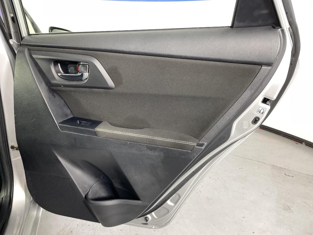 Photo '19' of Toyota Corolla