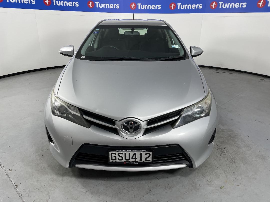 Photo '2' of Toyota Corolla