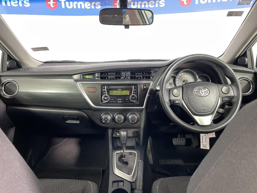 Photo '17' of Toyota Corolla