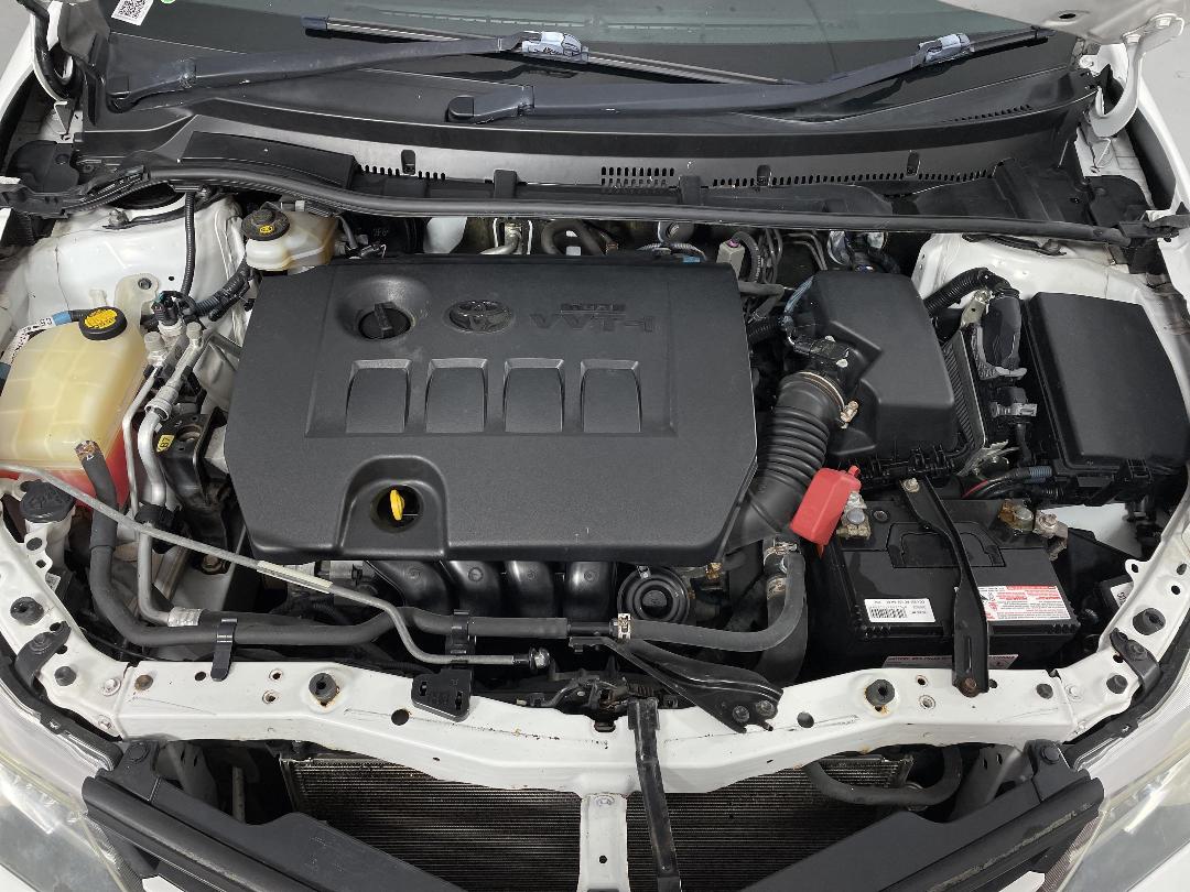 Photo '13' of Toyota Corolla