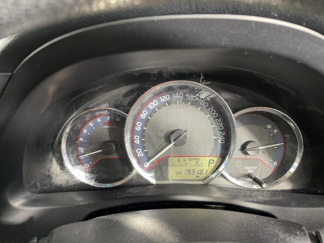 Photo '21' of Toyota Corolla