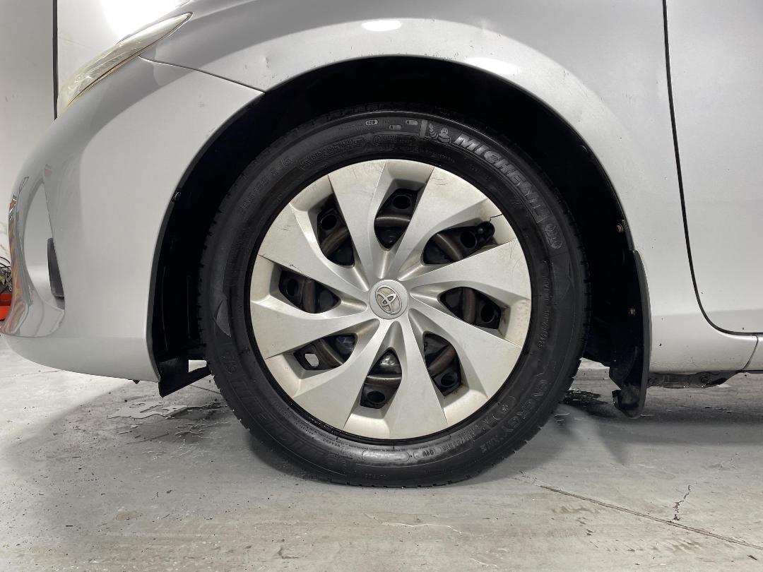 Photo '10' of Toyota Corolla Photo '10' of Toyota Corolla