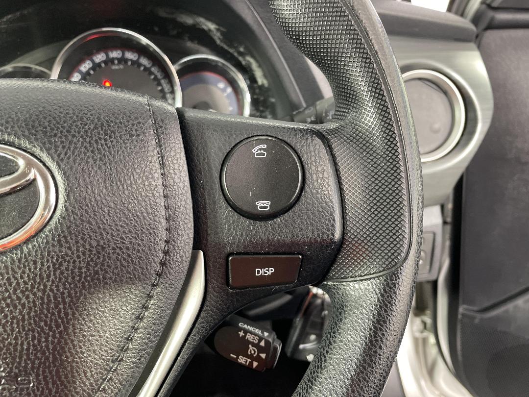 Photo '26' of Toyota Corolla Photo '26' of Toyota Corolla