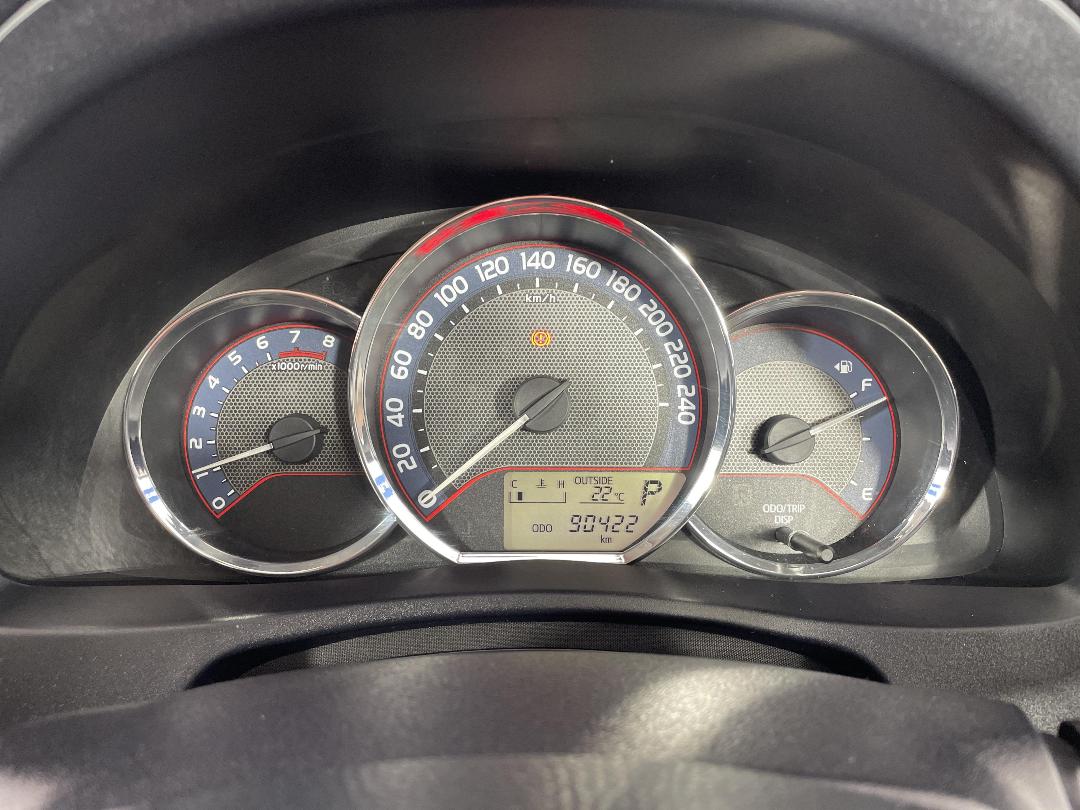 Photo '21' of Toyota Corolla