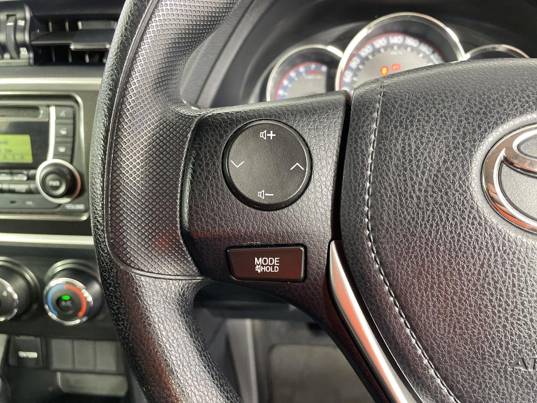 Photo '23' of Toyota Corolla