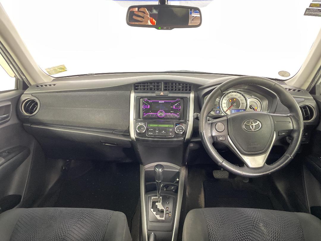 Photo '17' of Toyota Corolla Photo '17' of Toyota Corolla