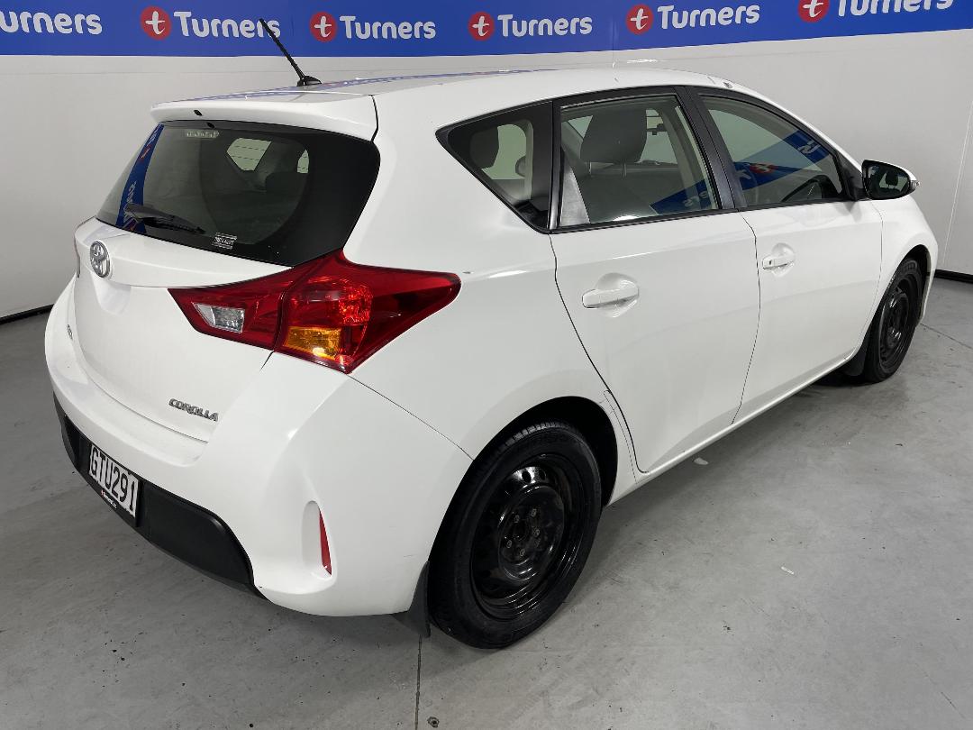 Photo '7' of Toyota Corolla Photo '7' of Toyota Corolla