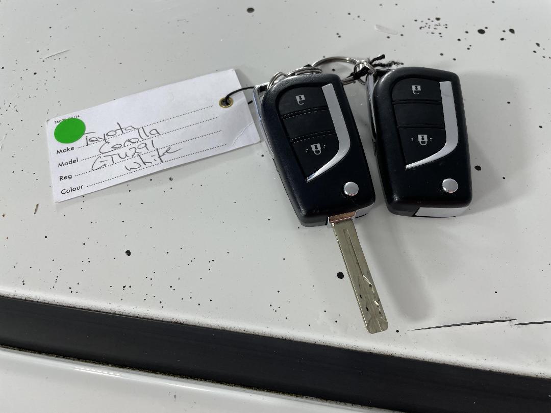 Photo '22' of Toyota Corolla Photo '22' of Toyota Corolla