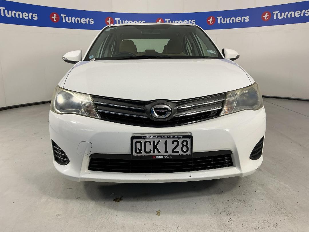 Photo '2' of Toyota Corolla Photo '2' of Toyota Corolla