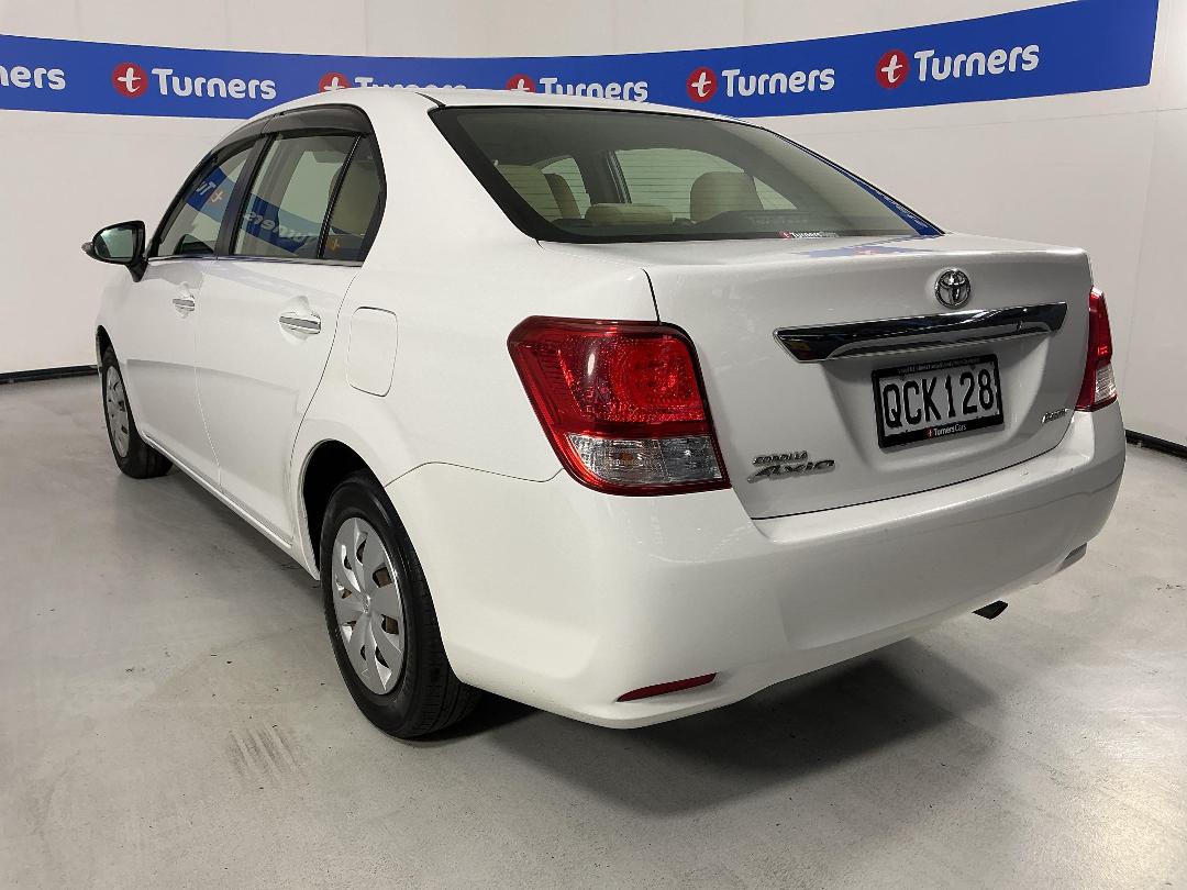 Photo '5' of Toyota Corolla Photo '5' of Toyota Corolla