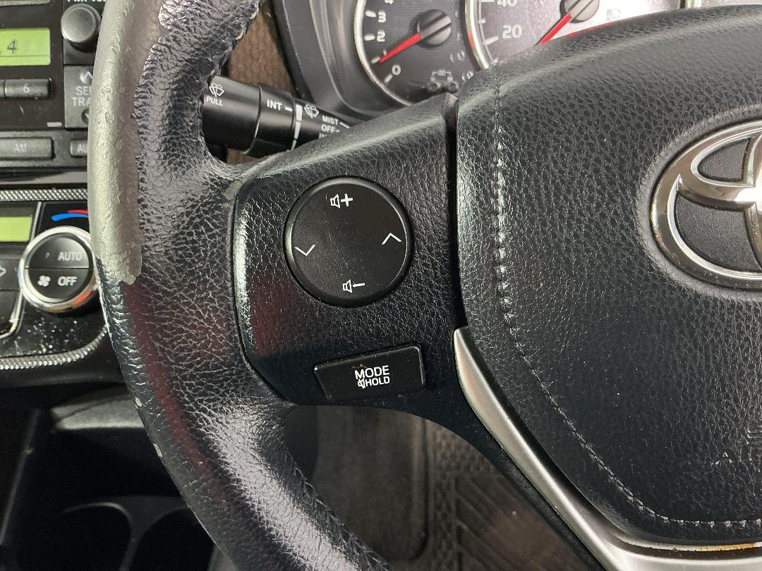 Photo '23' of Toyota Corolla Photo '23' of Toyota Corolla