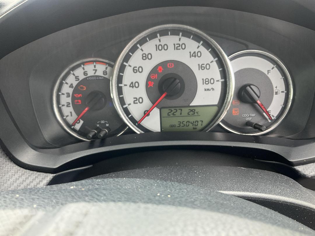 Photo '5' of Toyota Corolla GX Photo '5' of Toyota Corolla GX