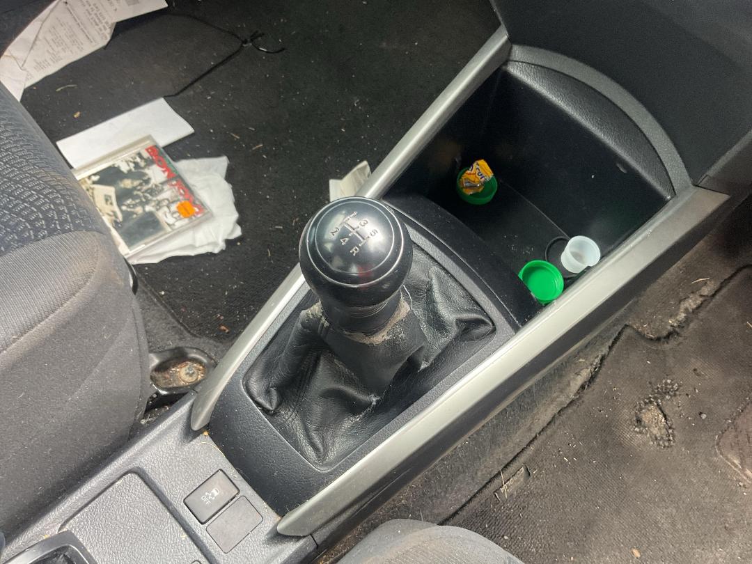 Photo '13' of Toyota Corolla GX Photo '13' of Toyota Corolla GX