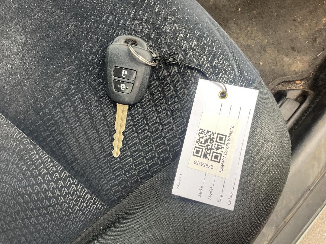 Photo '14' of Toyota Corolla GX Photo '14' of Toyota Corolla GX