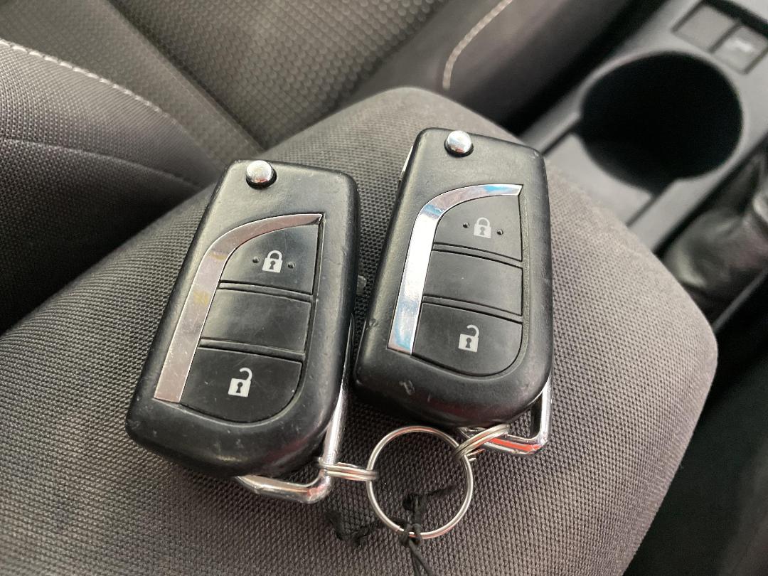 Photo '22' of Toyota Corolla