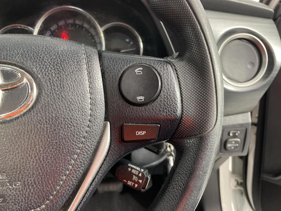 Photo '24' of Toyota Corolla