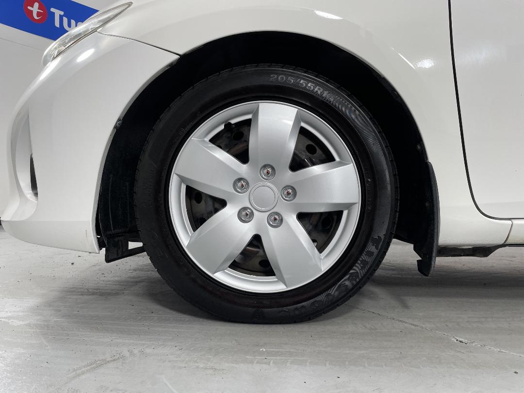 Photo '10' of Toyota Corolla