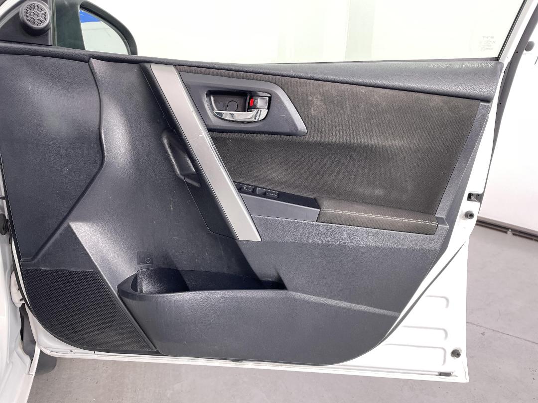 Photo '15' of Toyota Corolla