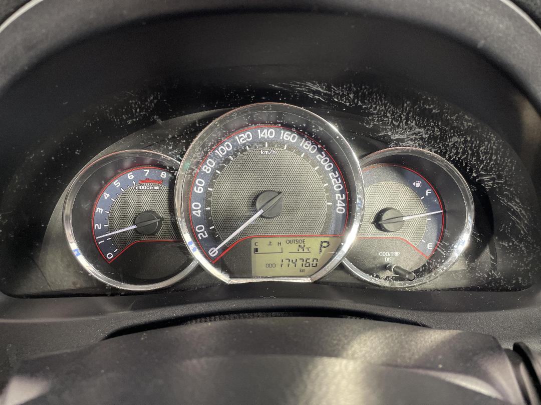 Photo '21' of Toyota Corolla