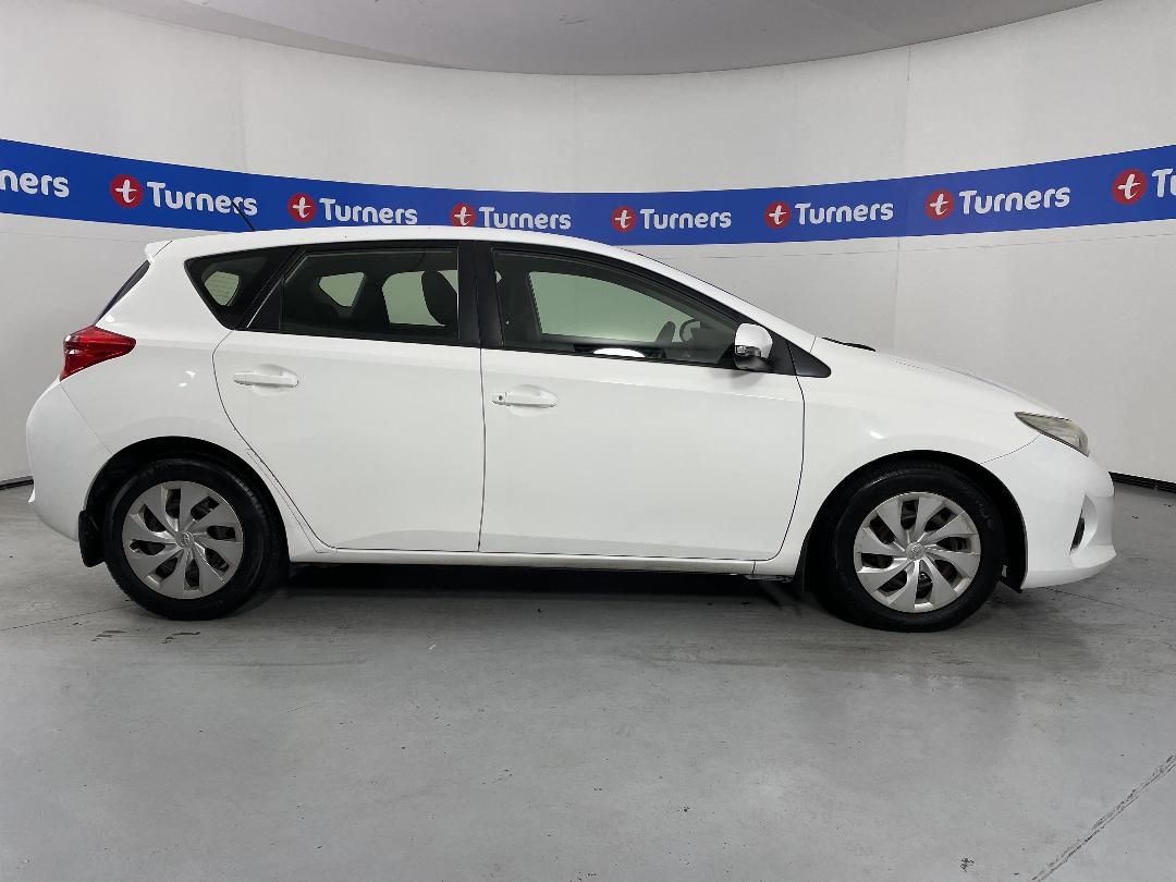 Photo '23' of Toyota Corolla