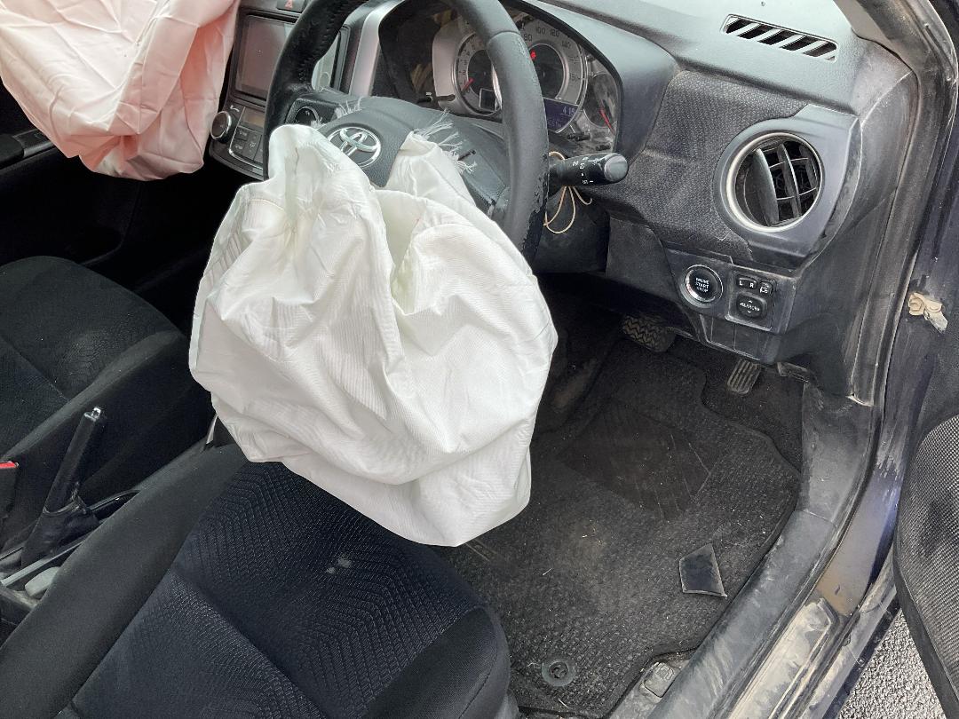 Photo '10' of Toyota Corolla Fielder S Photo '10' of Toyota Corolla Fielder S