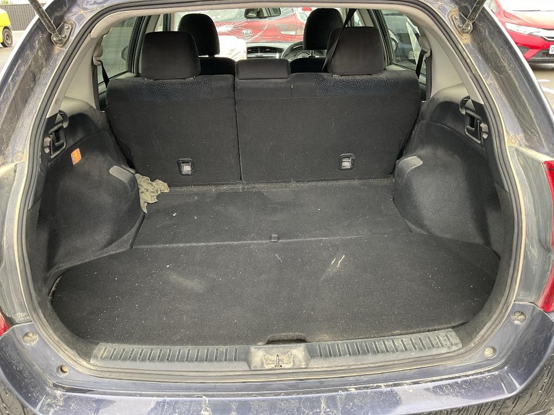 Photo '14' of Toyota Corolla Fielder S Photo '14' of Toyota Corolla Fielder S