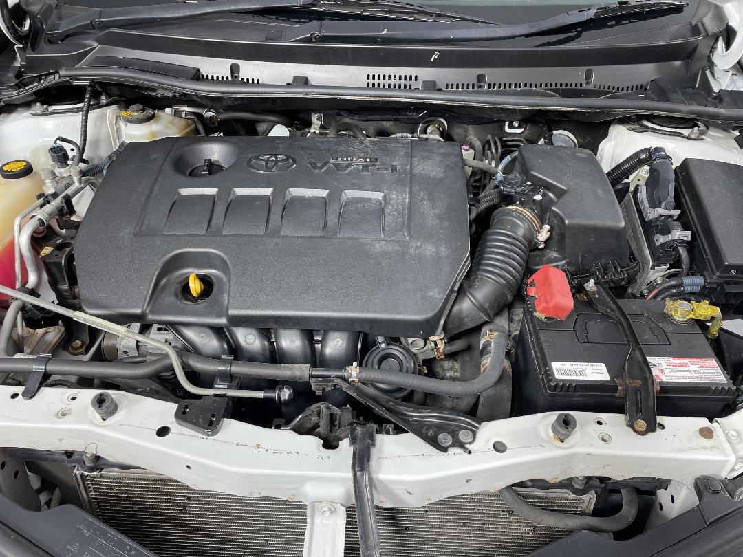 Photo '13' of Toyota Corolla