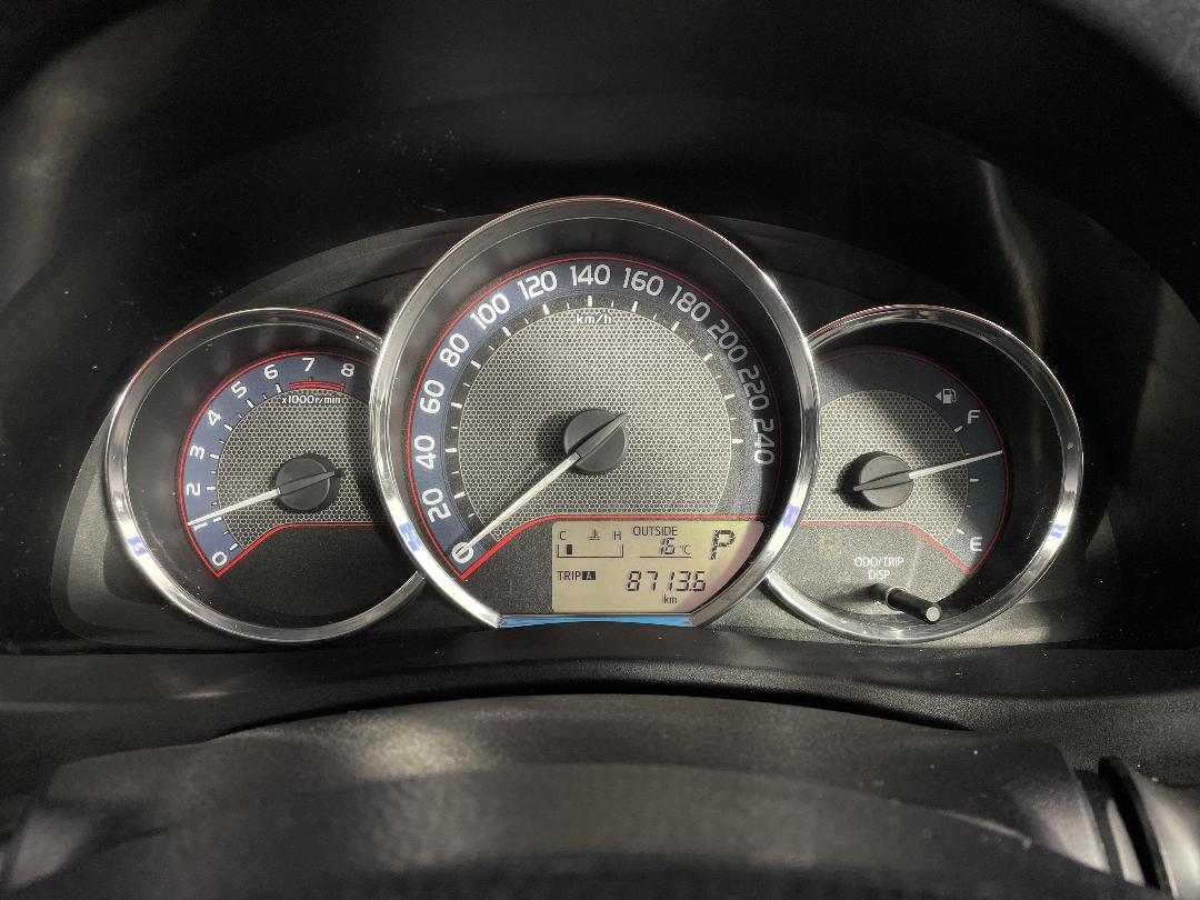 Photo '21' of Toyota Corolla