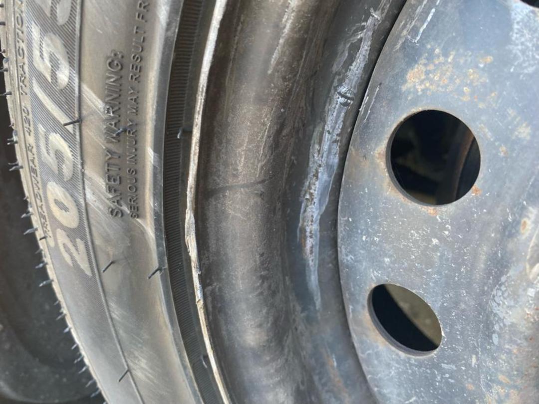 Photo '16' of Toyota Corolla GX