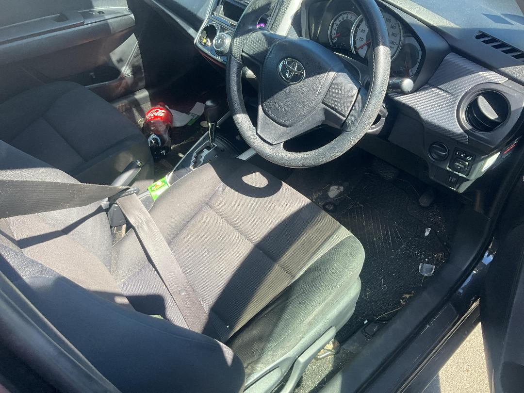 Photo '12' of Toyota Corolla Fielder