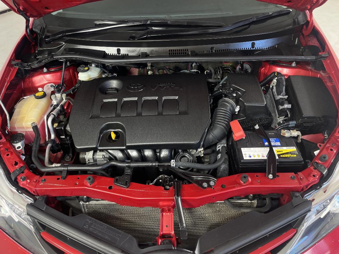 Photo '13' of Toyota Corolla