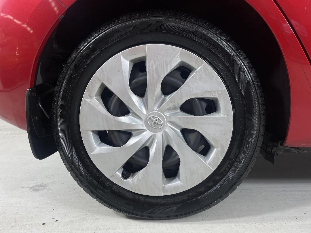 Photo '12' of Toyota Corolla