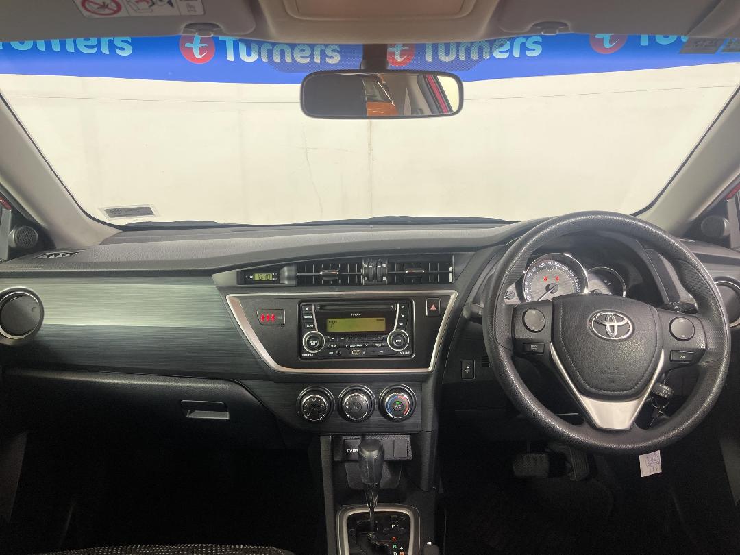 Photo '17' of Toyota Corolla