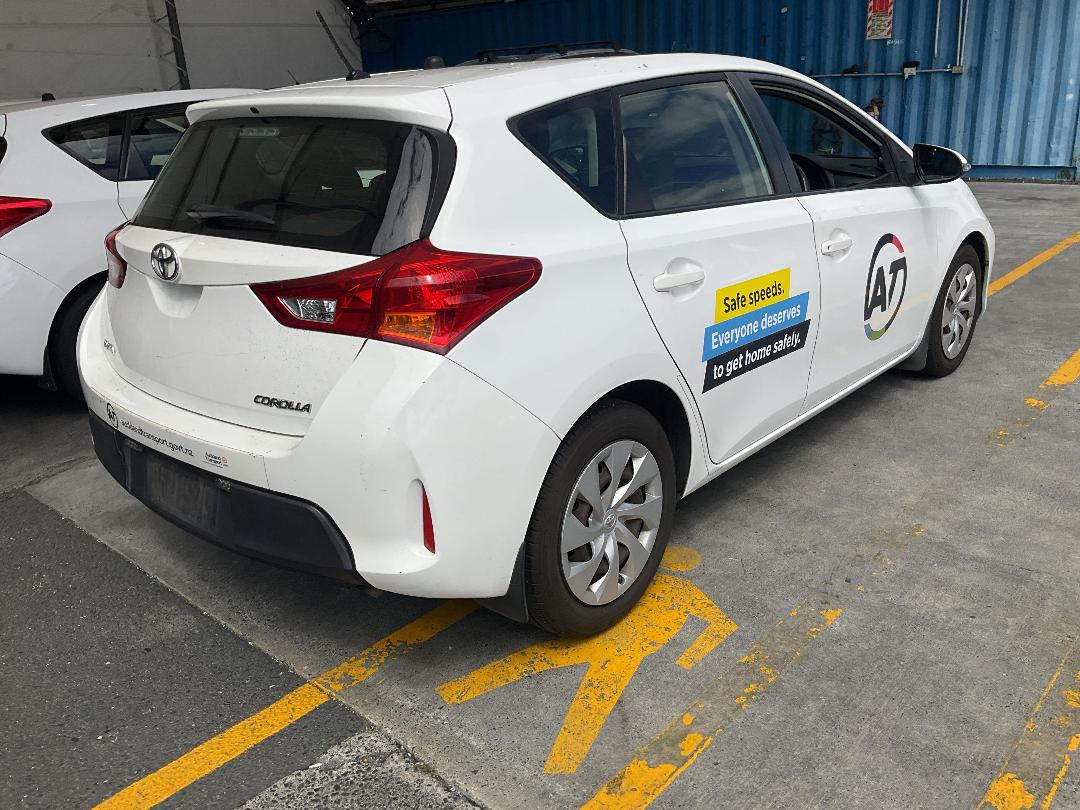 Photo '7' of Toyota Corolla