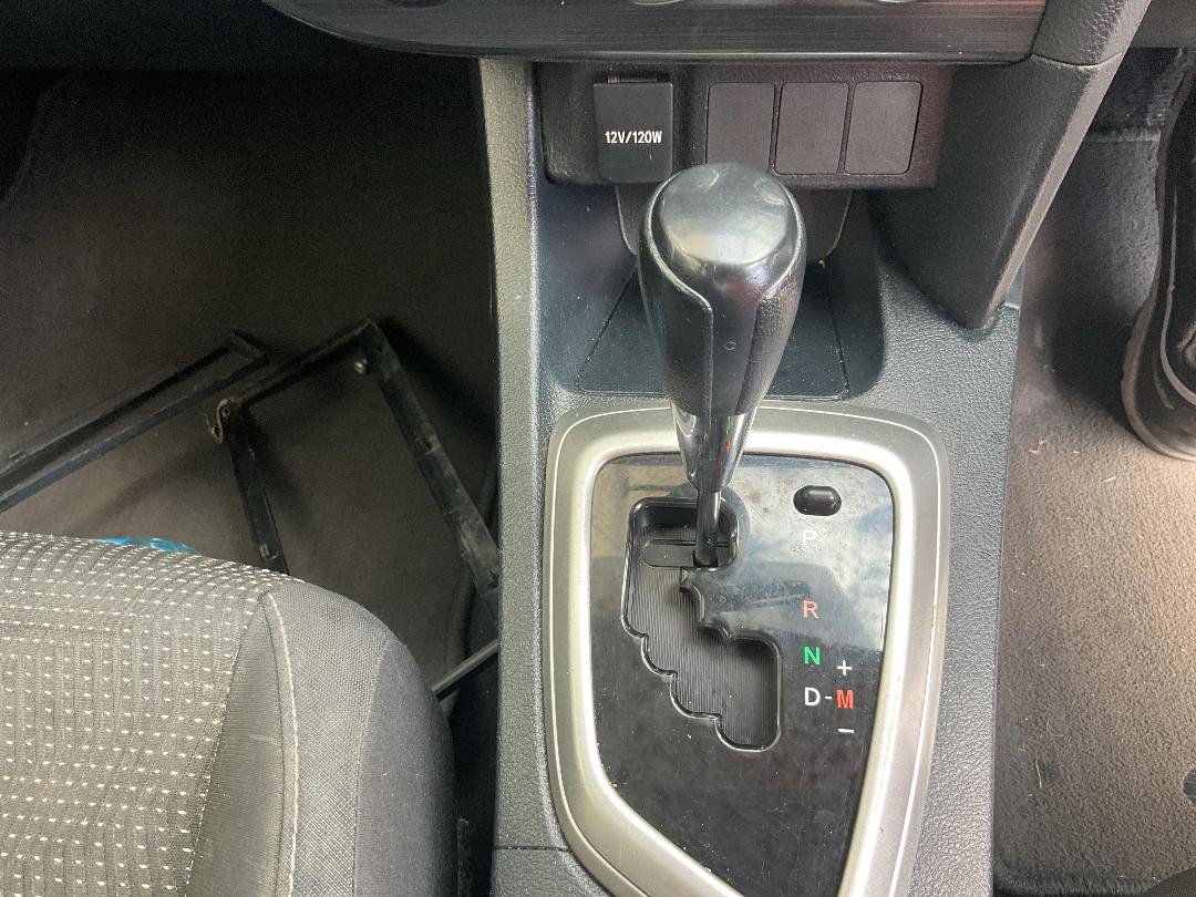 Photo '13' of Toyota Corolla