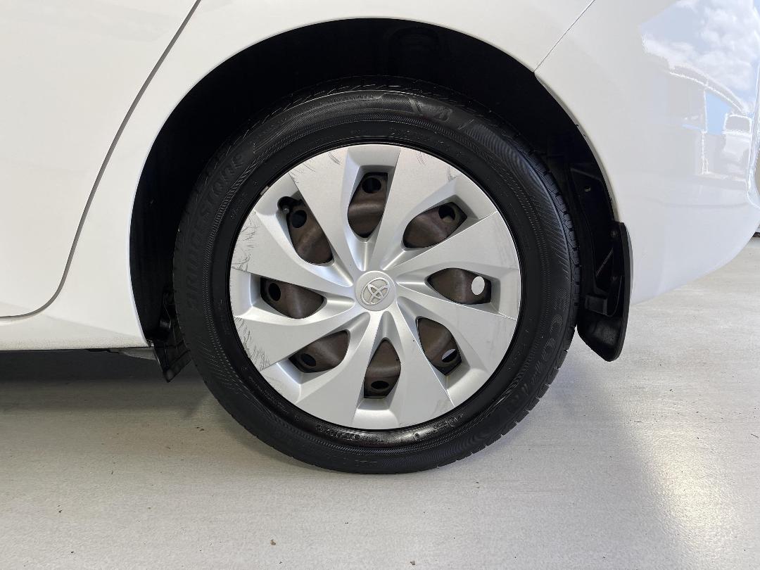 Photo '11' of Toyota Corolla