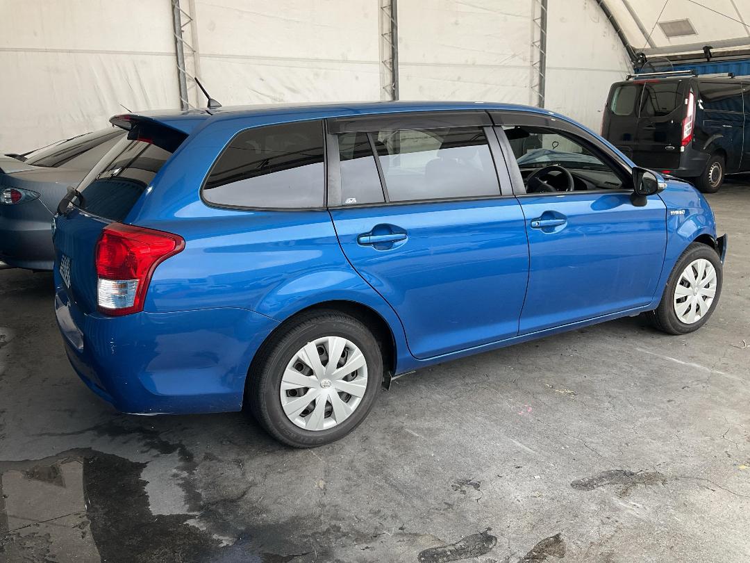 Photo '5' of Toyota Corolla Fielder