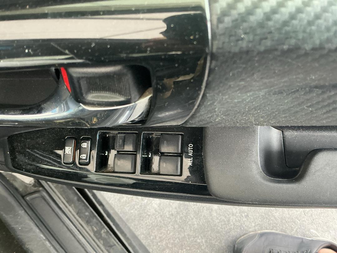 Photo '8' of Toyota Corolla Fielder