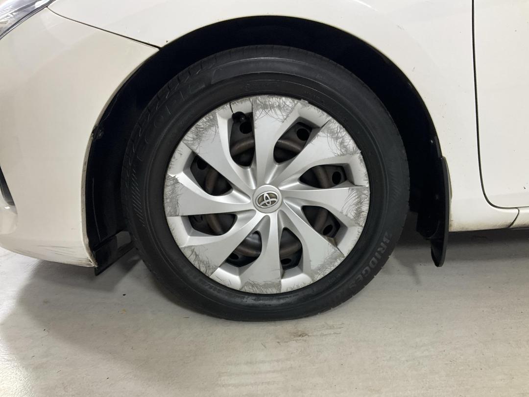 Photo '10' of Toyota Corolla