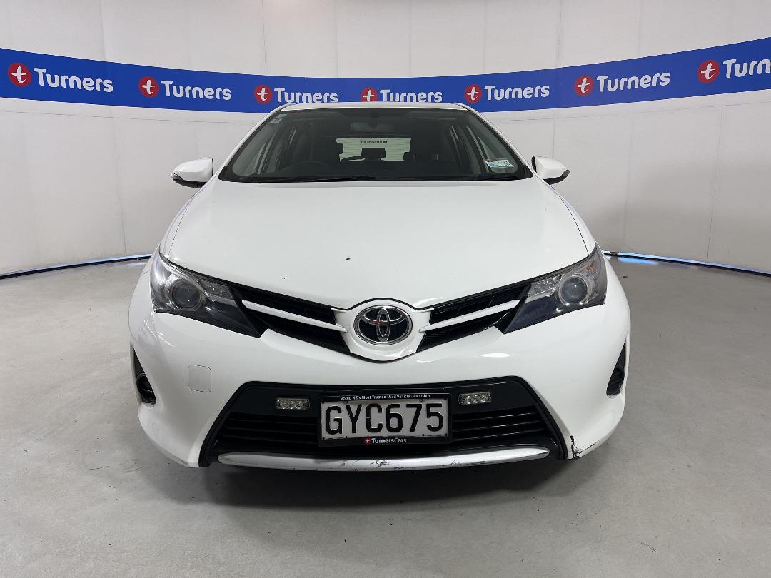 Photo '2' of Toyota Corolla