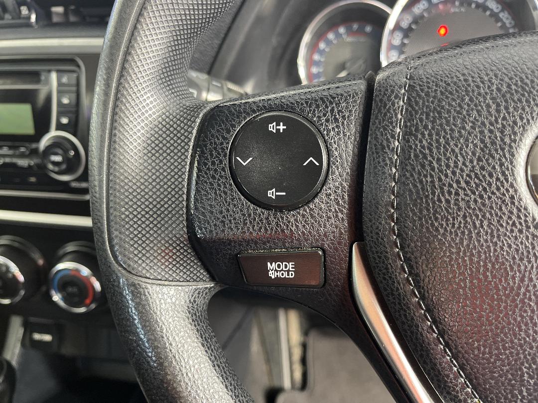 Photo '25' of Toyota Corolla