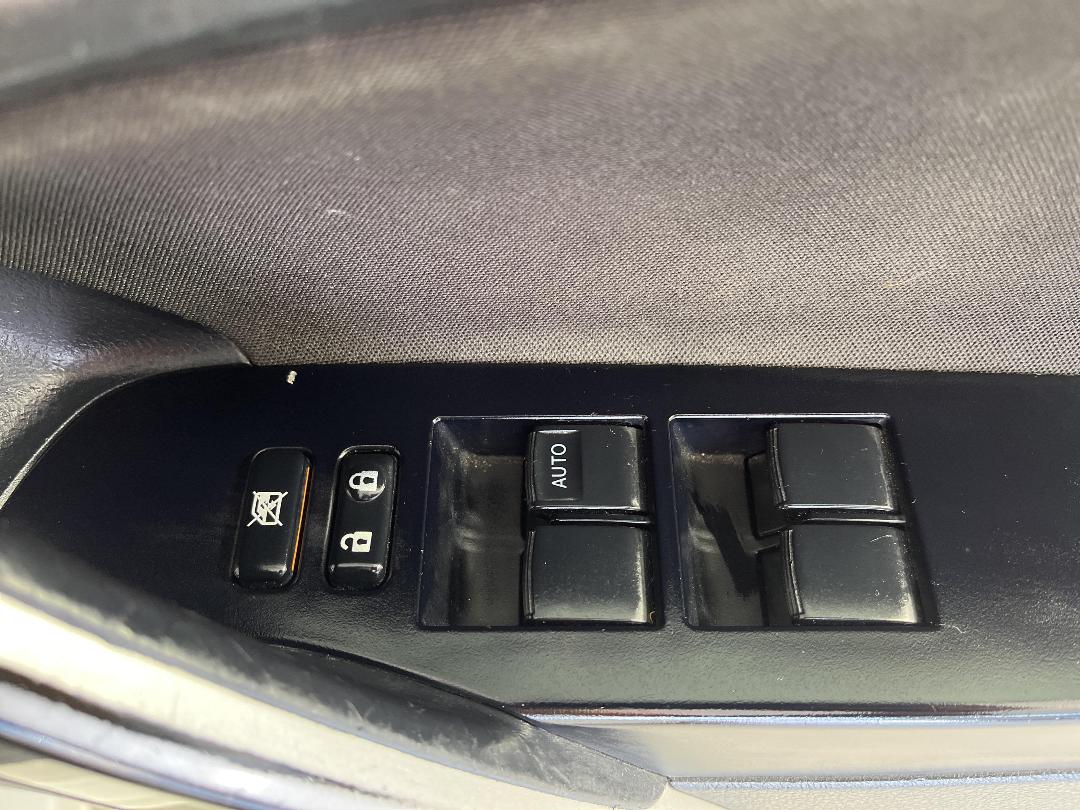 Photo '27' of Toyota Corolla