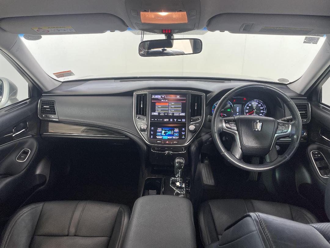 Photo '17' of Toyota Crown Photo '17' of Toyota Crown