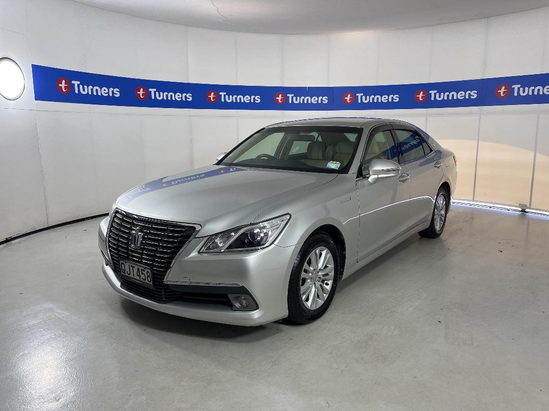 Photo '4' of Toyota Crown