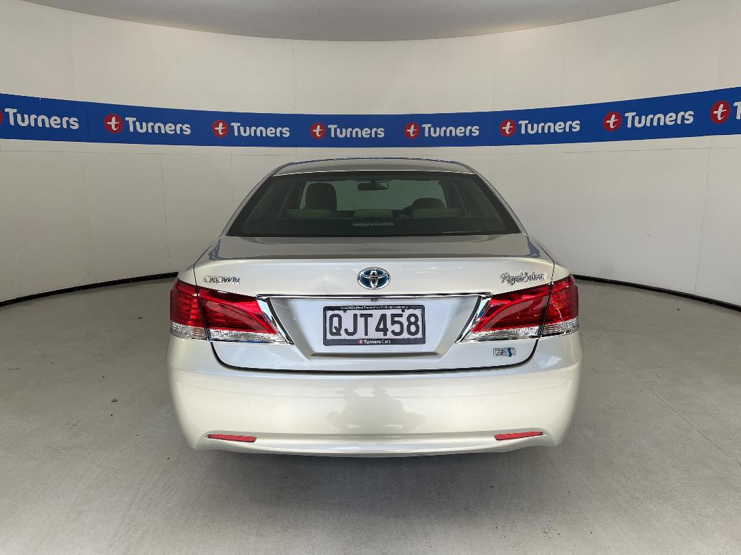 Photo '6' of Toyota Crown