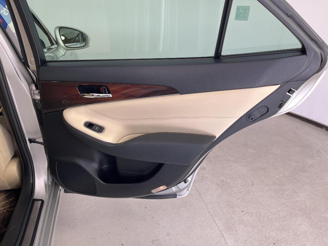 Photo '19' of Toyota Crown