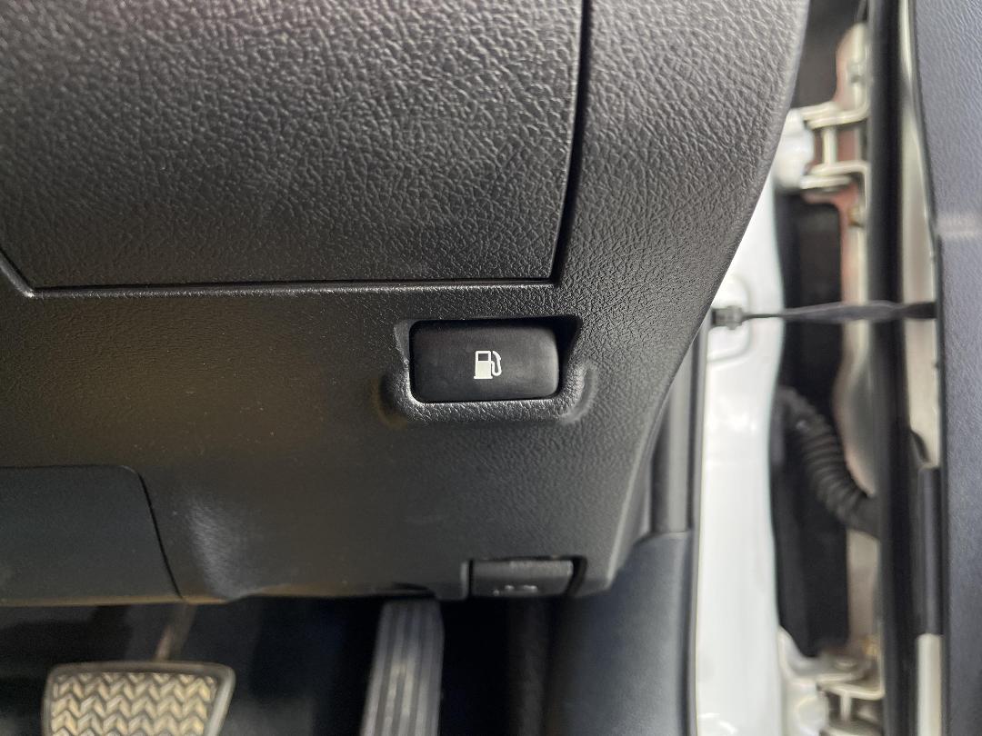 Photo '29' of Toyota Crown